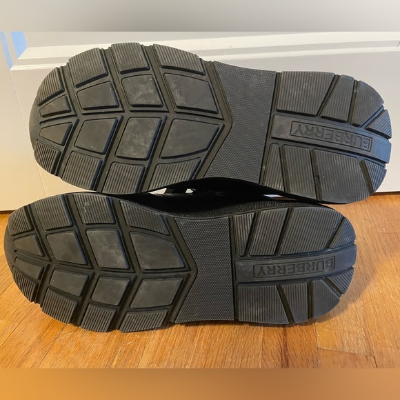 Burberry Ronnie Sneakers - Picture 7 of 8
